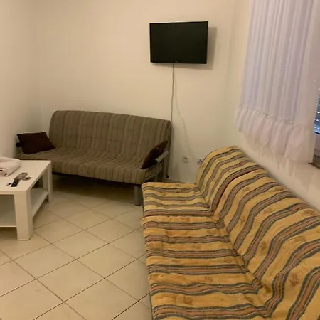 Magyar Apartmanhaz * Pakoštane