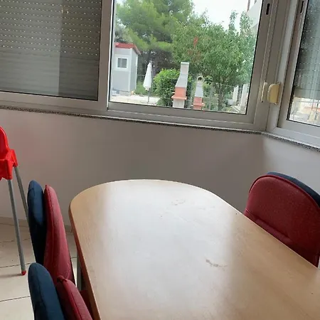 Lägenhet Magyar Apartmanhaz *
